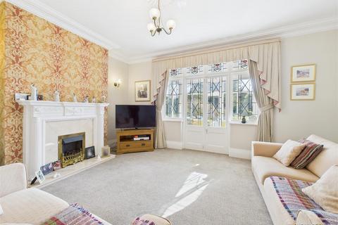 4 bedroom house for sale, Moore Avenue, South Shields