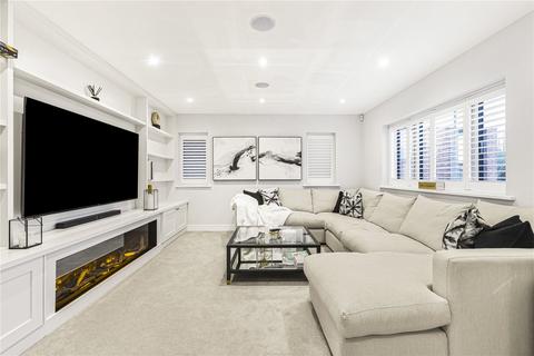 4 bedroom detached house for sale, The Coppice, Enfield, EN2