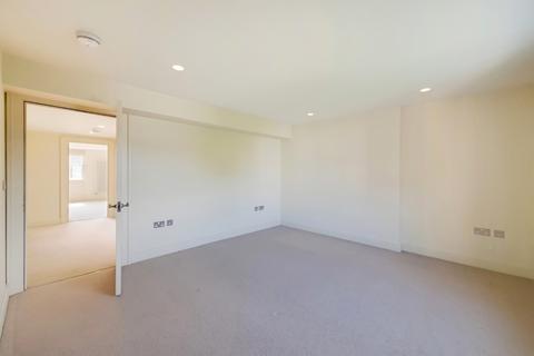 3 bedroom apartment to rent, Bedford Place, Bloomsbury, WC1B