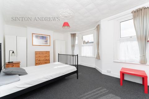 3 bedroom house for sale, Murray Road, Ealing, W5