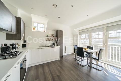 2 bedroom flat for sale, Palmerstone Court, Roseberry Place, NW7