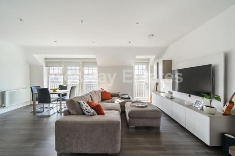 2 bedroom flat for sale, Palmerstone Court, Roseberry Place, NW7