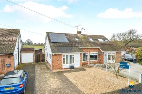 26 Gumbrells Close, Fairlands, Guildford, GU3 3NG