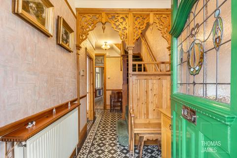 3 bedroom end of terrace house for sale, Berkshire Gardens, Palmers Green, N13