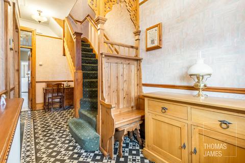 3 bedroom end of terrace house for sale, Berkshire Gardens, Palmers Green, N13