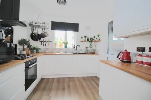 2 bedroom semi-detached house for sale, Willaston Road, Birmingham B33