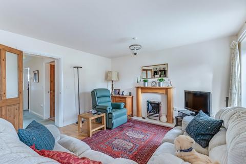 3 bedroom detached house for sale, Mansfield Road, Burley in Wharfedale, Ilkley, West Yorkshire, LS29