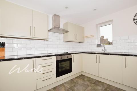 2 bedroom apartment to rent, Station Road, Whitstable CT5