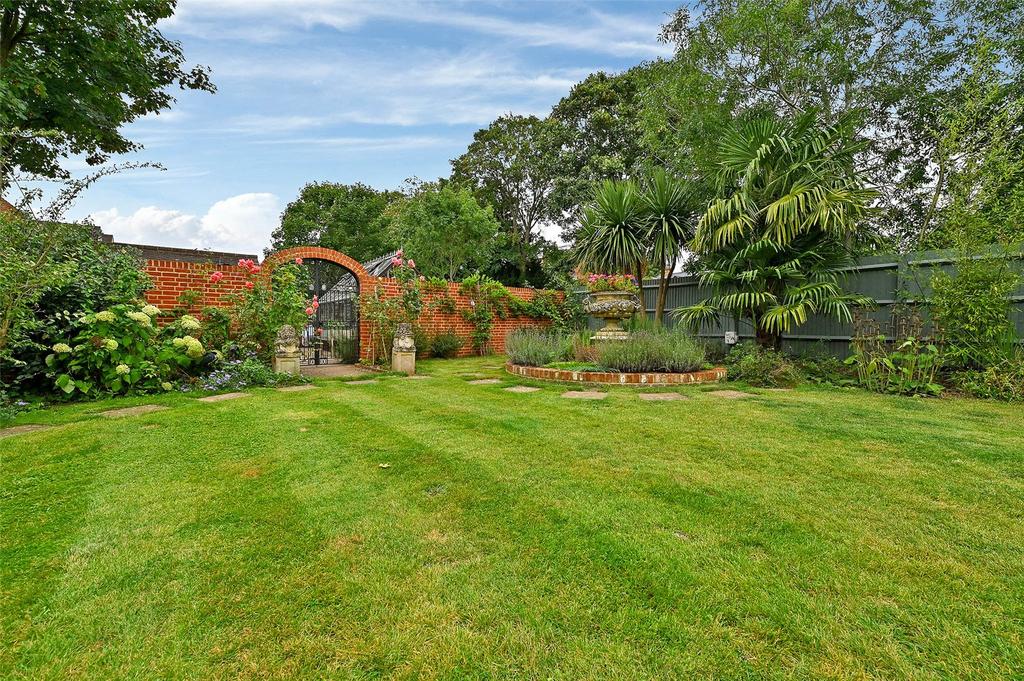 Rear Gardens