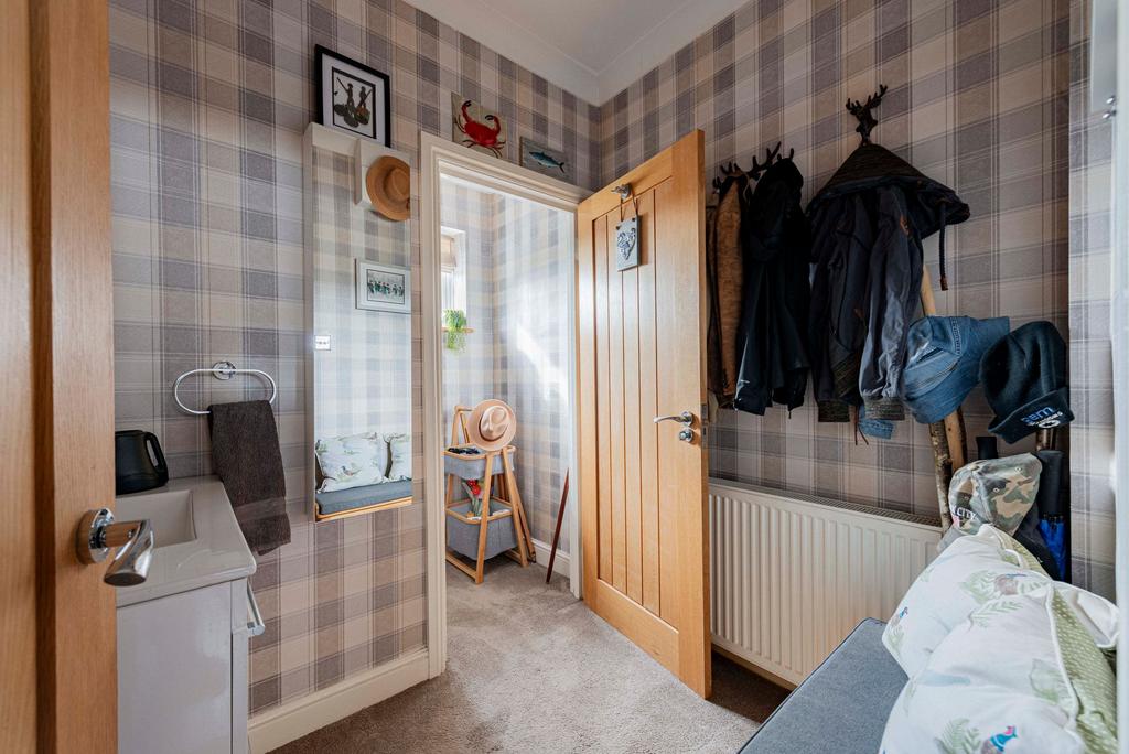 Utility Room (1)