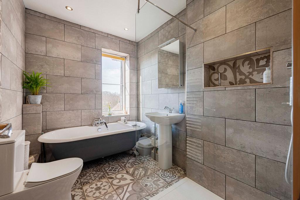 Bathroom (1)