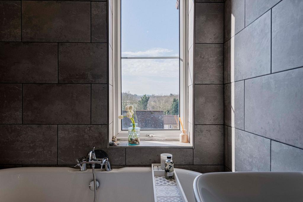 Bathroom (2)