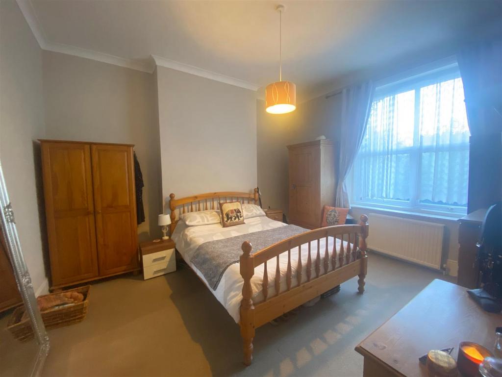 Bedroom.jpg