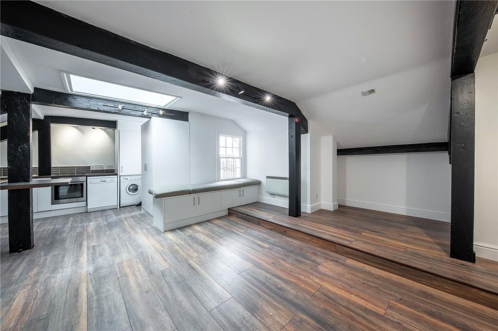 Studio Reception