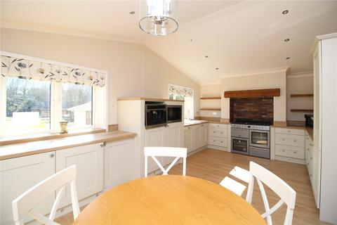 2 bedroom park home for sale, New Milton Heights, Walkford Lane, New Milton, Hampshire, BH25