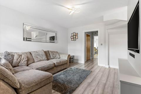 3 bedroom terraced house for sale, Hastingwood Road, Harlow CM17