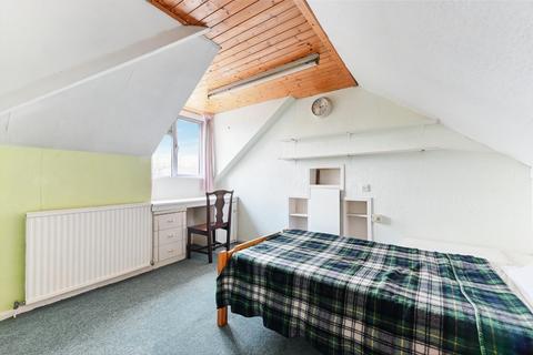 2 Chadacre Road, Epsom, KT17 2HE
