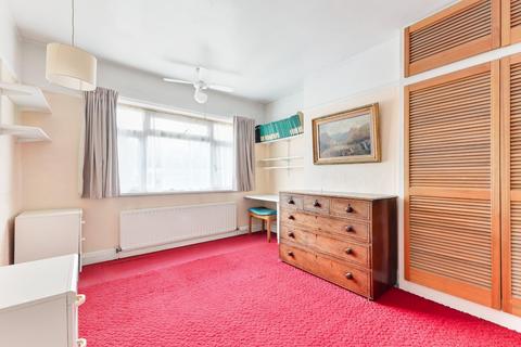 2 Chadacre Road, Epsom, KT17 2HE