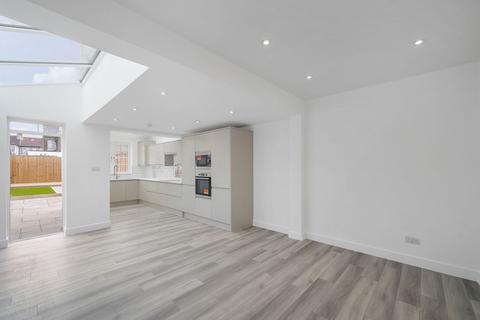 36 Livingstone Road, Thornton Heath, CR7 8JT