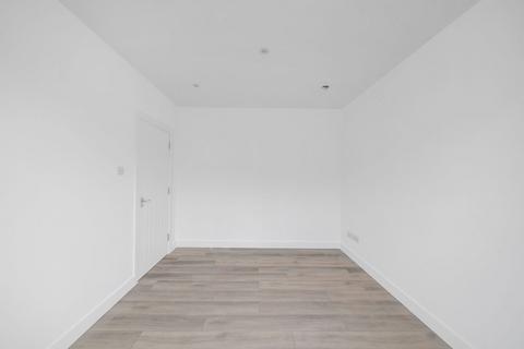 36 Livingstone Road, Thornton Heath, CR7 8JT
