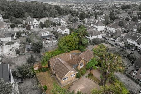 4 bedroom detached house for sale, Goldings Hill, Loughton, IG10