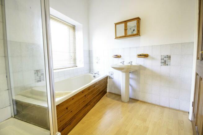 Bathroom highfield.jpeg