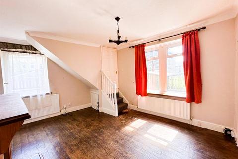 2 bedroom semi-detached house for sale, Highfield Lane, Silsden