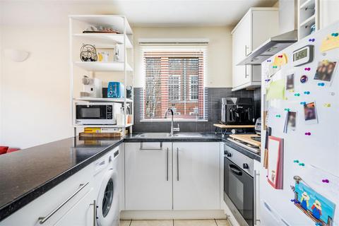 23 Cross Road, London, SW19 1PL