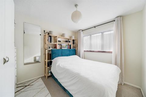 23 Cross Road, London, SW19 1PL