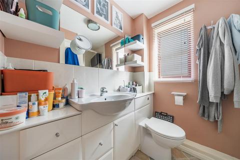 23 Cross Road, London, SW19 1PL