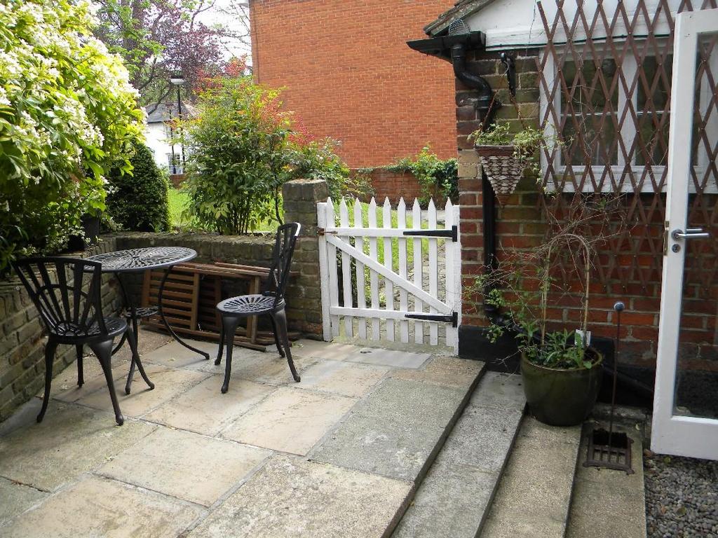 Patio.1.JPG