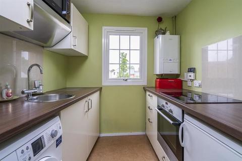 2 bedroom mews for sale, Pollys Yard, Newport Pagnell