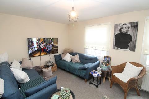 2 bedroom mews for sale, Pollys Yard, Newport Pagnell