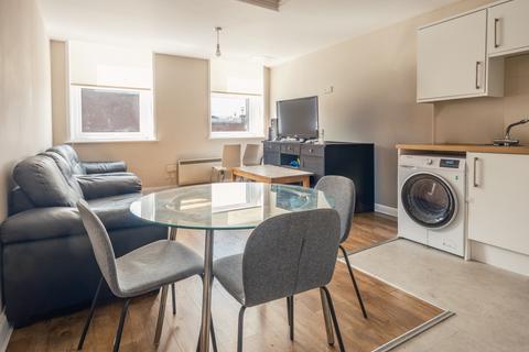 3 bedroom apartment to rent, The Gatehouse, Newcastle Upon Tyne NE1
