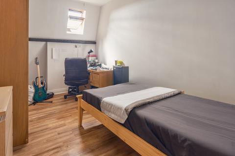 3 bedroom apartment to rent, The Gatehouse, Newcastle Upon Tyne NE1