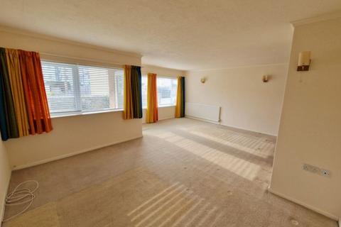 2 bedroom flat for sale, Louisa Place, Exmouth, EX8 2AL