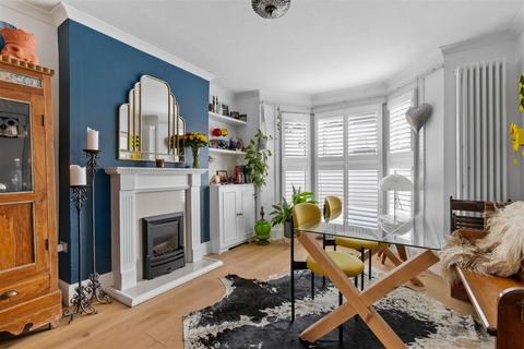 36 Carmichael Road, London, SE25 5LT