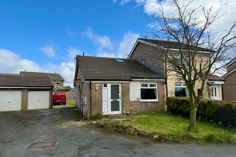 2 bedroom semi-detached bungalow for sale, Withens Hill Croft, Halifax HX2
