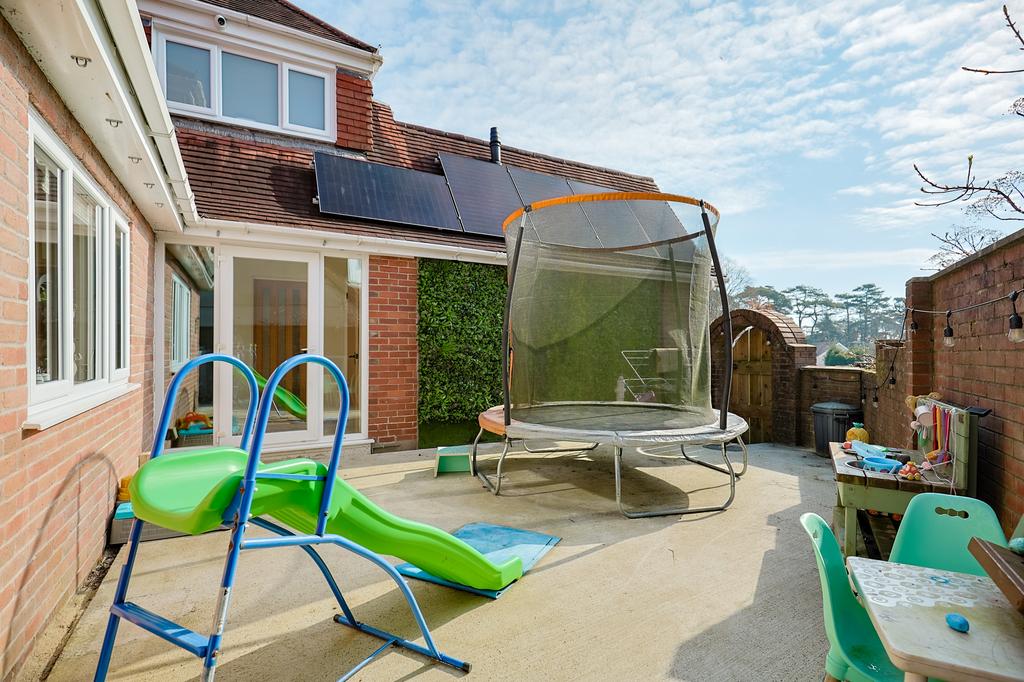 6 Willow Brook Gardens - Web (32 of 36).jpg