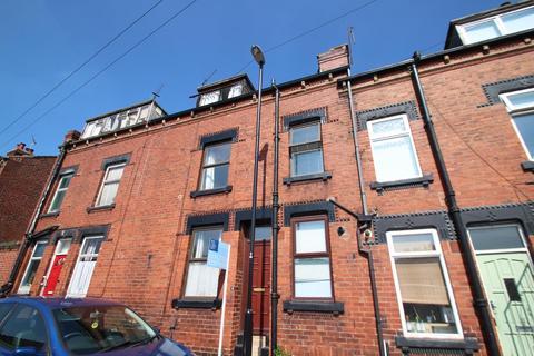 2 bedroom terraced house to rent, Union Terrace, Leeds, West Yorkshire, LS7