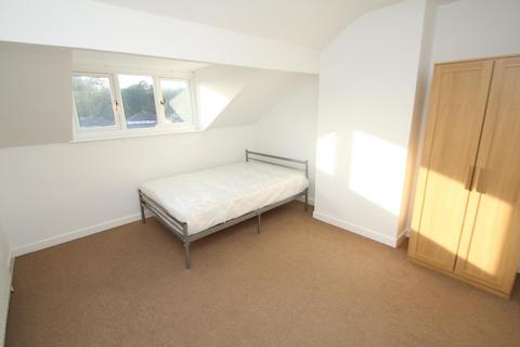2 bedroom terraced house to rent, Union Terrace, Leeds, West Yorkshire, LS7