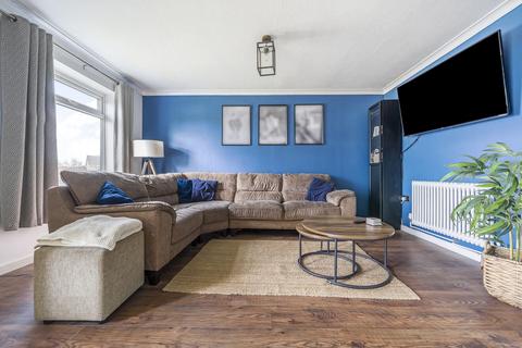 undefined, Caerleon Drive, Andover, SP10 4DE