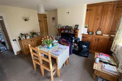 3 bedroom cottage to rent, Dove Lane, Uttoxeter ST14