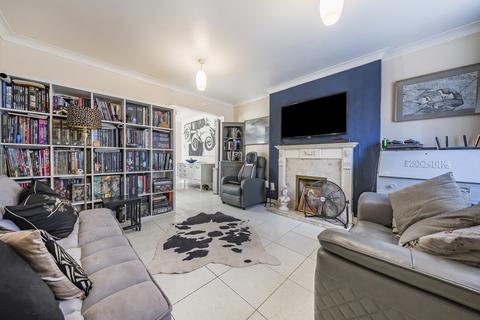 4 bedroom detached house for sale, Perry Grove, Loughborough, Leicestershire