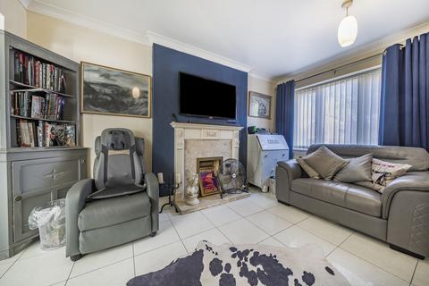 4 bedroom detached house for sale, Perry Grove, Loughborough, Leicestershire