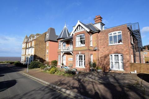 2 bedroom flat for sale, Hunstanton