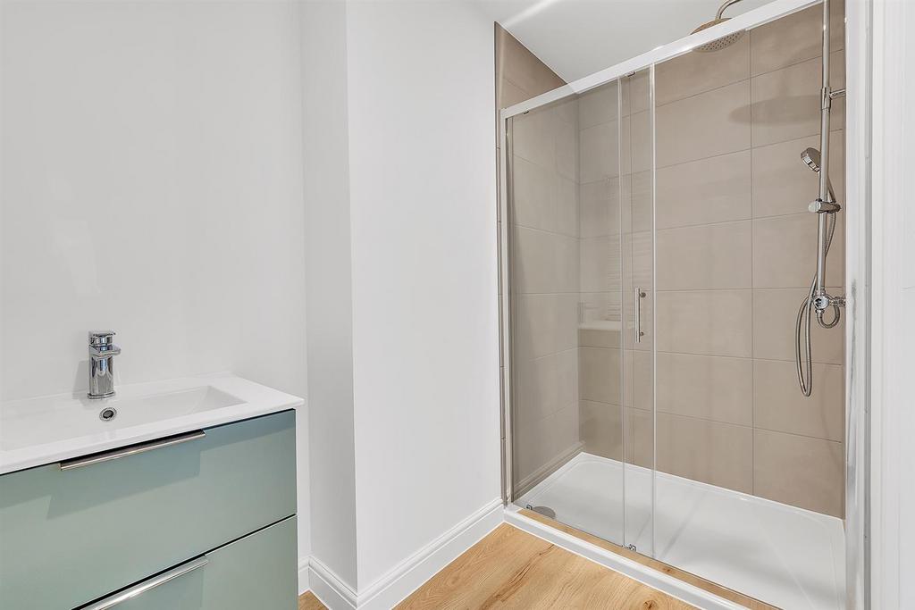 Ensuite.jpg