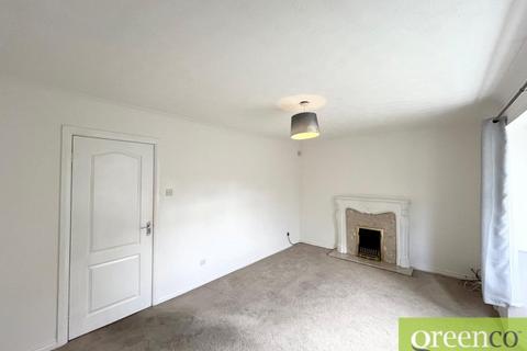 3 bedroom semi-detached house to rent, Dales Brow Avenue, Tameside OL7