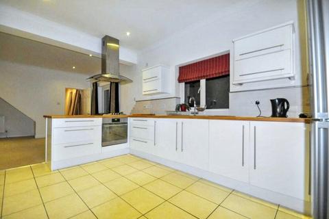 6 bedroom house of multiple occupation for sale, Chester Road East, Shotton, Deeside, Flintshire, CH5 1QA