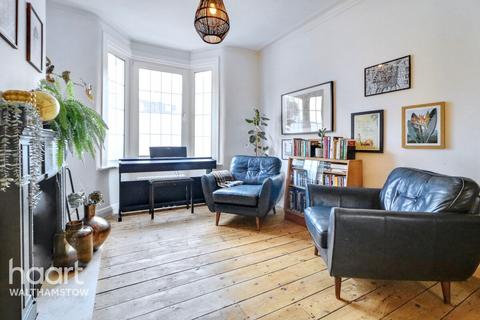43 Myrtle Road, London, E17 8BX